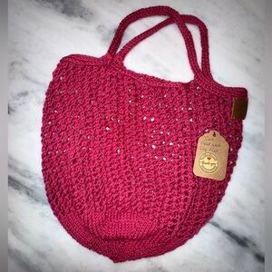 Hand Crotchet Market Bag NWT fuchsia pink Charlie Bear Knits